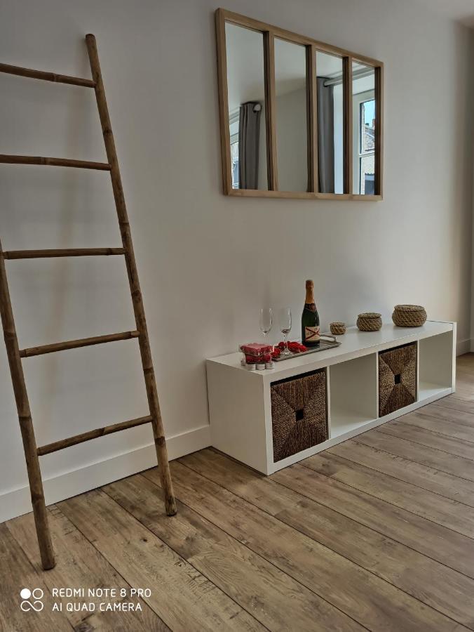 Ferienwohnung Triplex 110 M2 Centre Historique Avec Jacuzzi Dinan Exterior foto