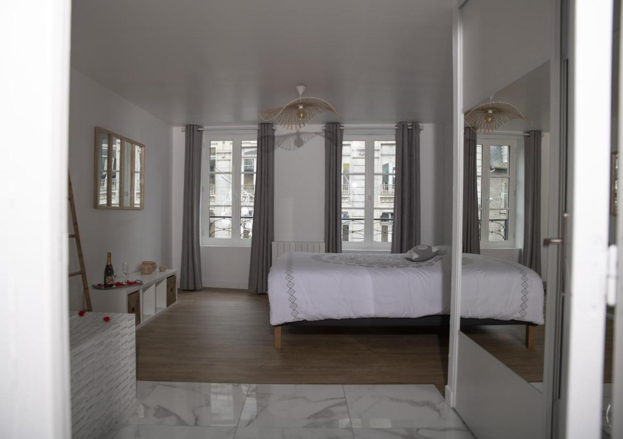Ferienwohnung Triplex 110 M2 Centre Historique Avec Jacuzzi Dinan Exterior foto